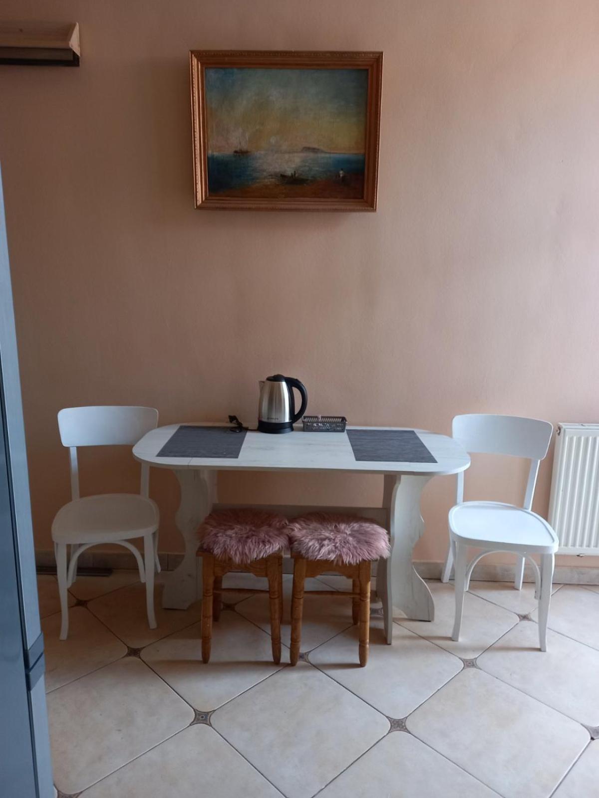 Японська 5 Appartement Lviv Buitenkant foto