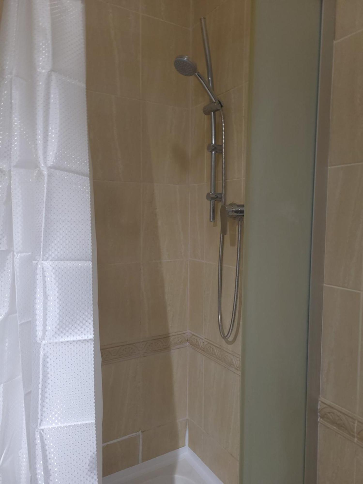 Японська 5 Appartement Lviv Buitenkant foto